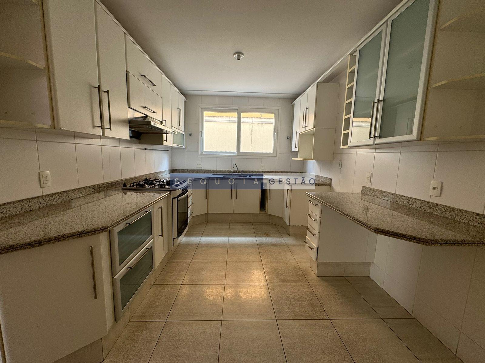 Casa à venda com 4 quartos, 4 suítes, 3 vagas e 422m² no Vila Jaboticabeira, Taubaté (SP) — foto 18 de 30