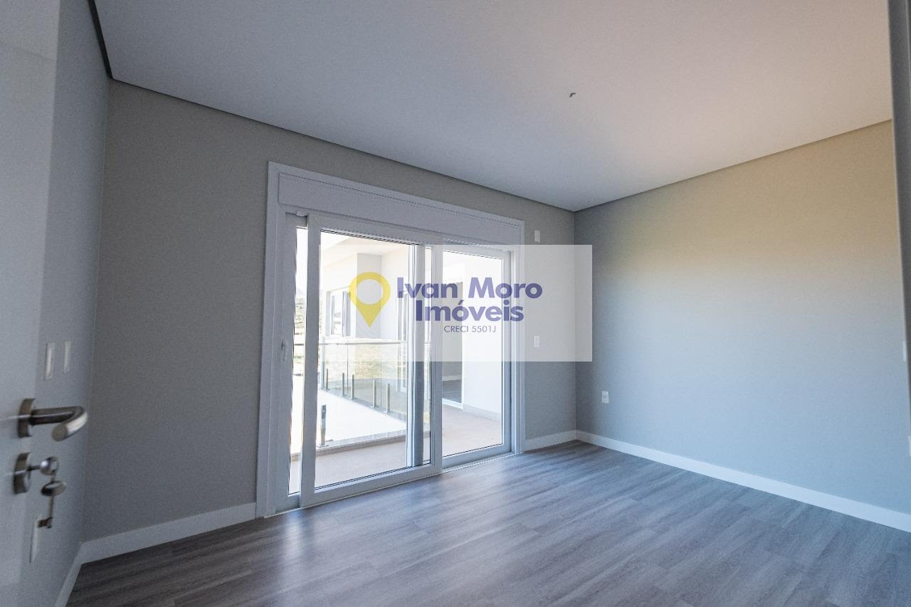 Casa à venda com 4 quartos, 3 suítes, 3 vagas e 378m² no Ingleses Norte, Florianópolis (SC) — foto 24 de 30