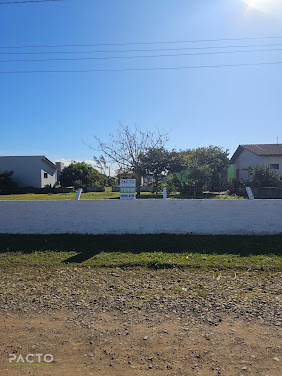 Terreno à venda no Centro de Balneário Arroio do Silva 360m²