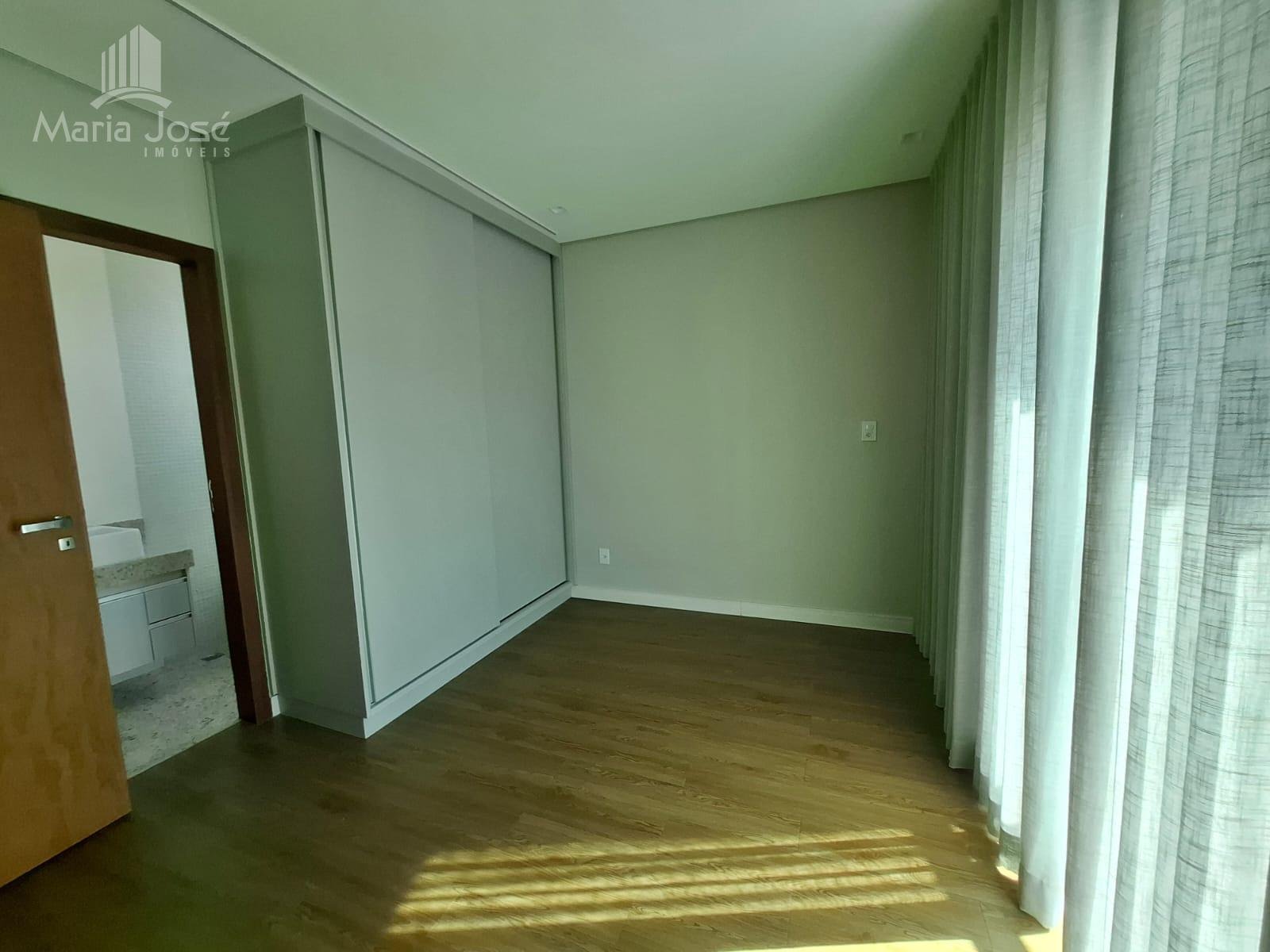 Cobertura à venda com 4 quartos, 1 suíte, 3 vagas e 200m² no Jardim Cambui, Sete Lagoas (MG) — foto 21 de 30
