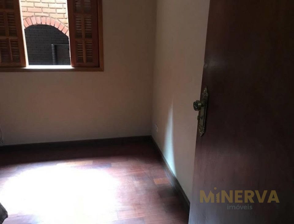 Casa à venda com 4 quartos, 1 suíte, 2 vagas e 250m² no Tatuapé, São Paulo (SP) — foto 18 de 20