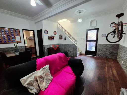 Casa de Vila 3 andares em Botafogo, 200m², R$1.499.000