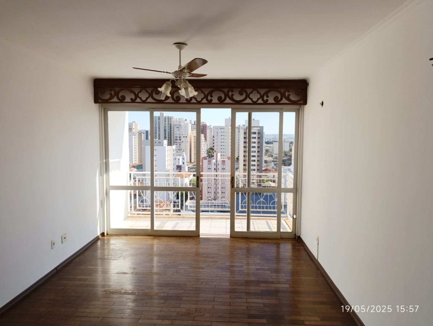 Apartamento à venda com 3 quartos, 4 banheiros, 1 vaga e 135m² no Centro, Ribeirão Preto — foto principal