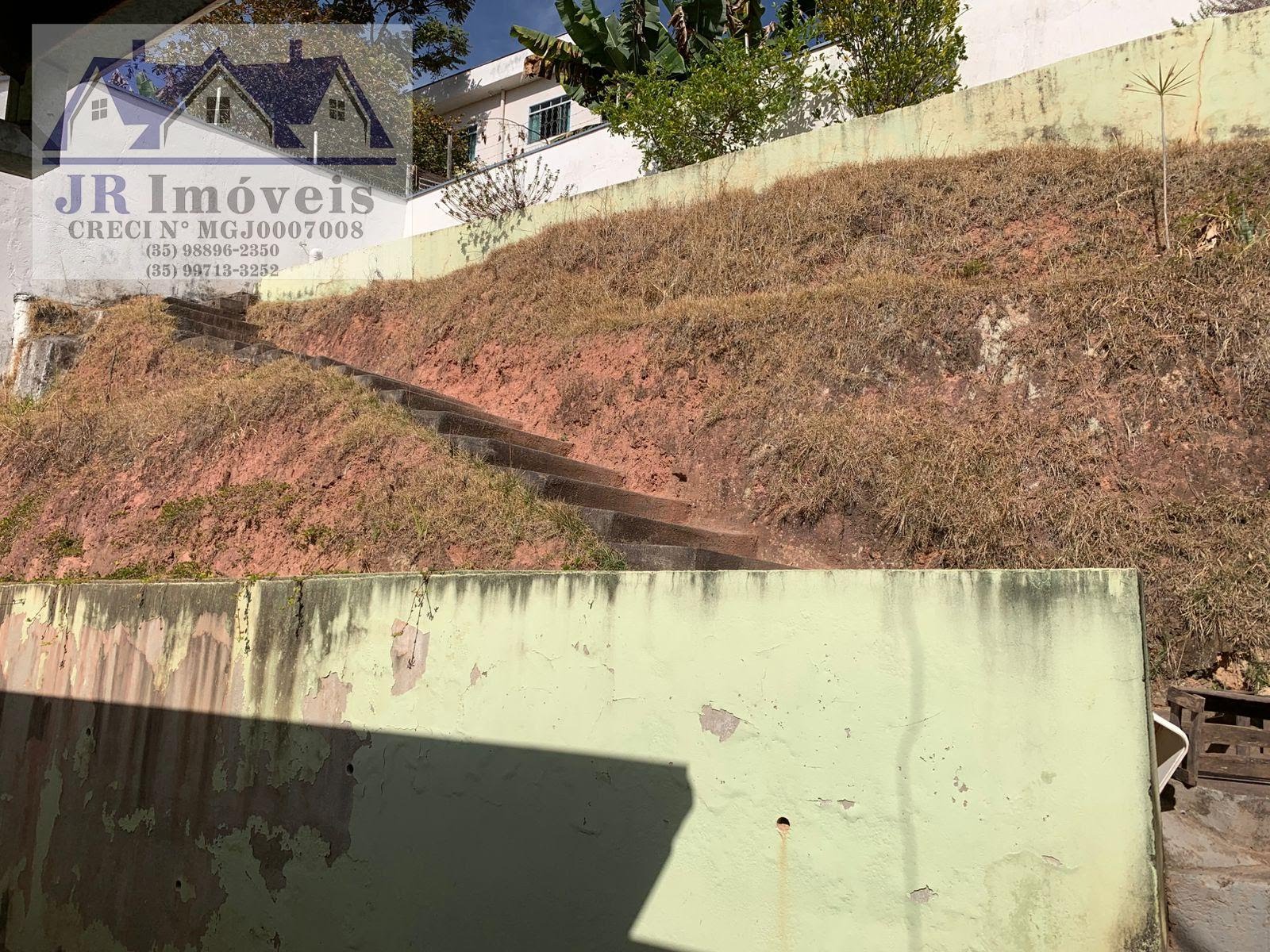 Casa à venda com 2 quartos, 1 banheiro, 2 vagas e 250m² no Açude, Itajubá (MG) — foto 6 de 17