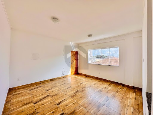Aluguel de Apartamento no Centro de Alfenas, 154m², 2 Quartos