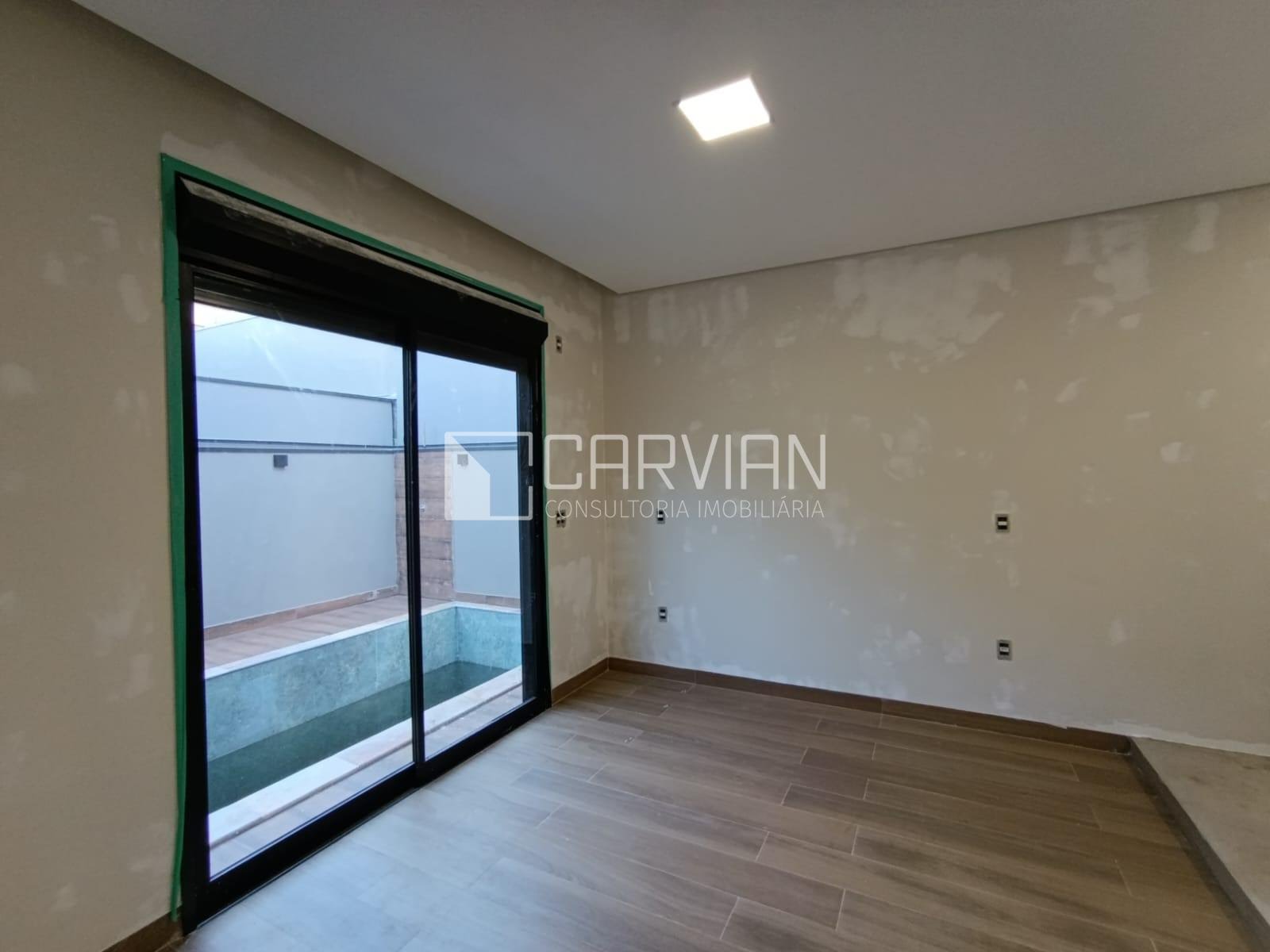 Casa à venda com 3 quartos, 3 suítes, 4 vagas e 160m² no Condomínio Quinta da Boa Vista, Ribeirão Preto (SP) — foto 4 de 21