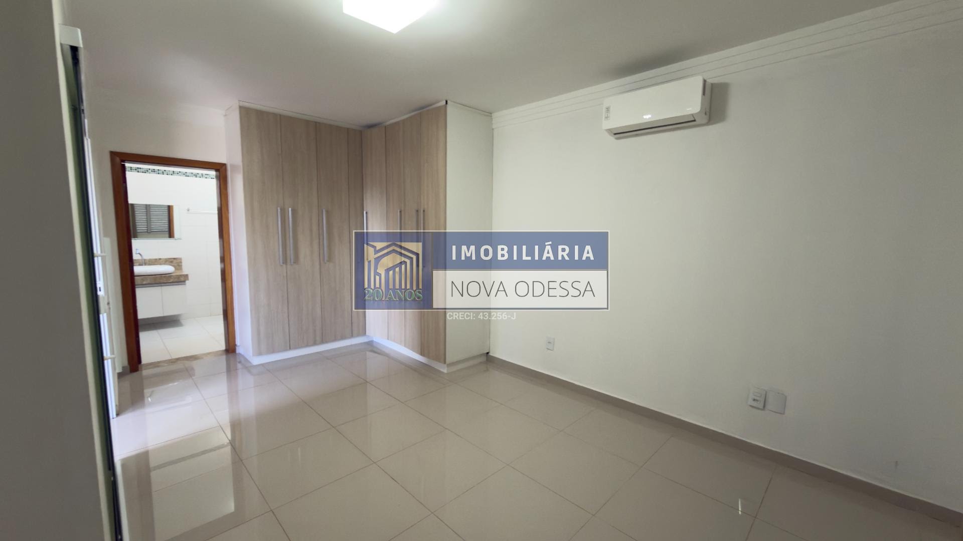 Casa à venda com 4 quartos, 1 suíte, 2 vagas e 223m² no Jardim Primavera, Nova Odessa (SP) — foto 20 de 30