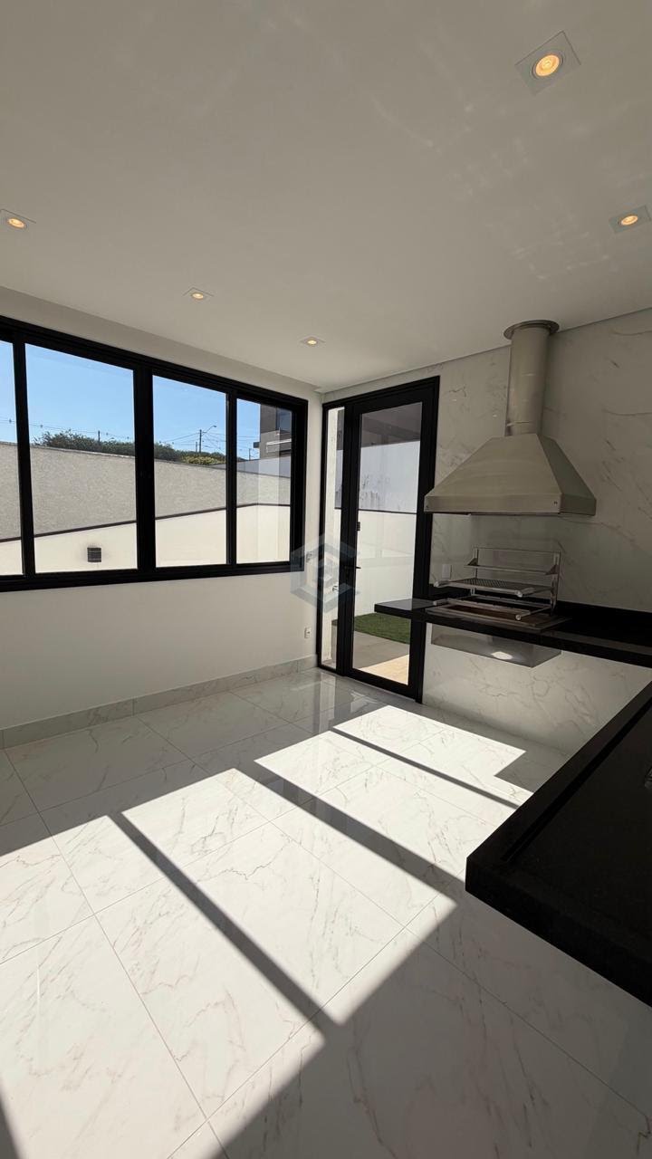 Casa à venda com 4 quartos, 4 suítes, 4 vagas e 210m² no Residencial Cyrela Landscape Esplanada, Votorantim (SP) — foto 5 de 16