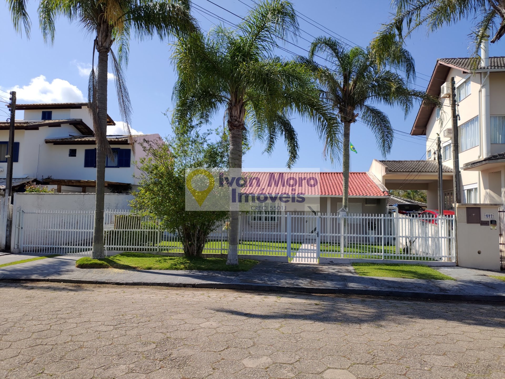 Casa à venda com 3 quartos, 2 banheiros, 3 vagas e 280m² no Daniela, Florianópolis (SC) — foto 3 de 30