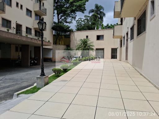 Apartamento 2 quartos 2 banheiros 1 vaga em Campo Limpo
