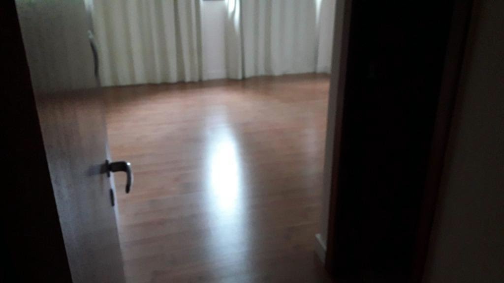 Apartamento à venda com 2 quartos, 2 suítes e 1 vaga no Centro, Petrópolis (RJ) — foto 8 de 14