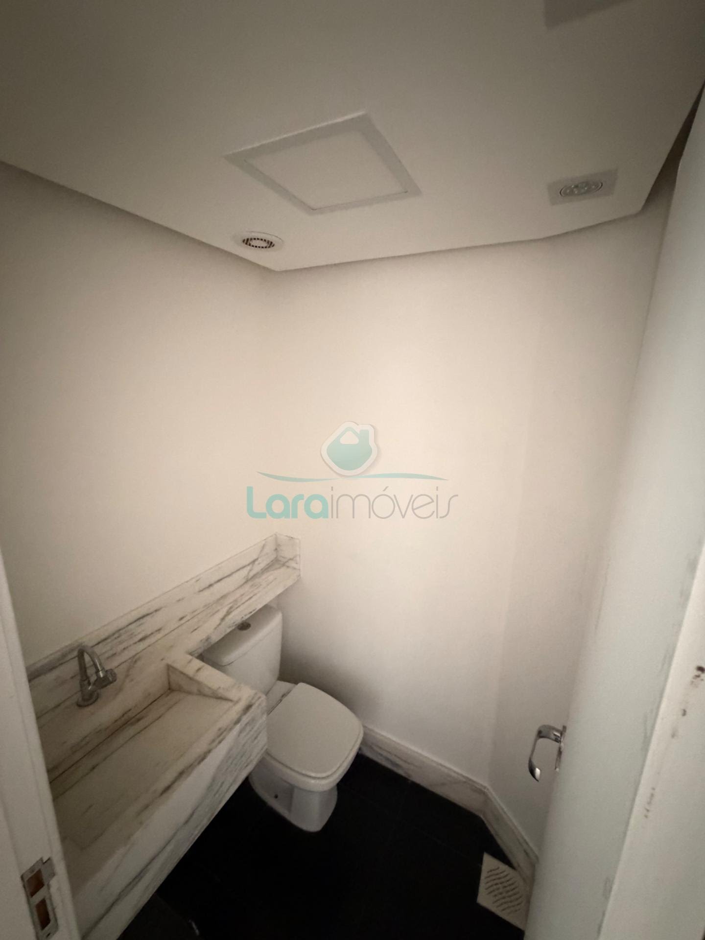 Comercial para alugar com 1 banheiro e 166m² no Lagoa, Macaé (RJ) — foto 9 de 30