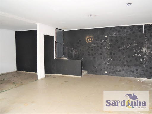 Prédio Inteiro à Venda em Jardim Colombo, SP | 300m²