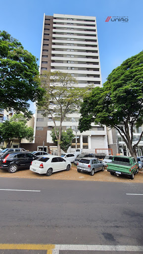 Conheça este incrível apartamento de 111m² na Zona I de Umuarama, com 3 dormitórios, 1 suíte e 3 banheiros. Disponível para venda por R$750.000.
