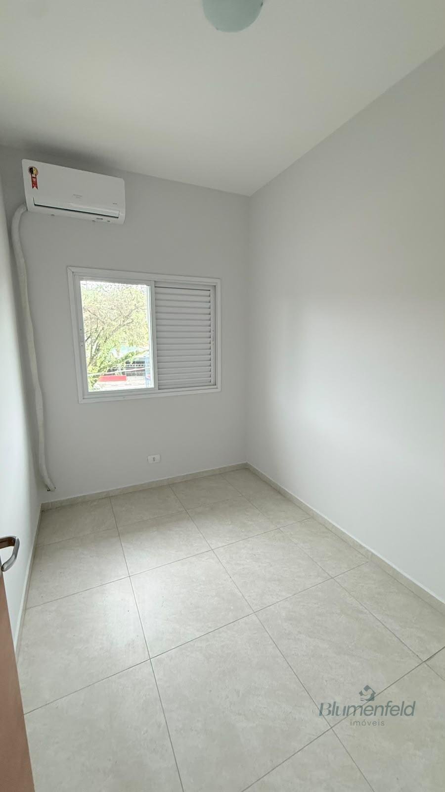 Apartamento para alugar com 2 quartos, 1 banheiro, 1 vaga e 65m² no Jardim Renata, Arujá (SP) — foto 8 de 12