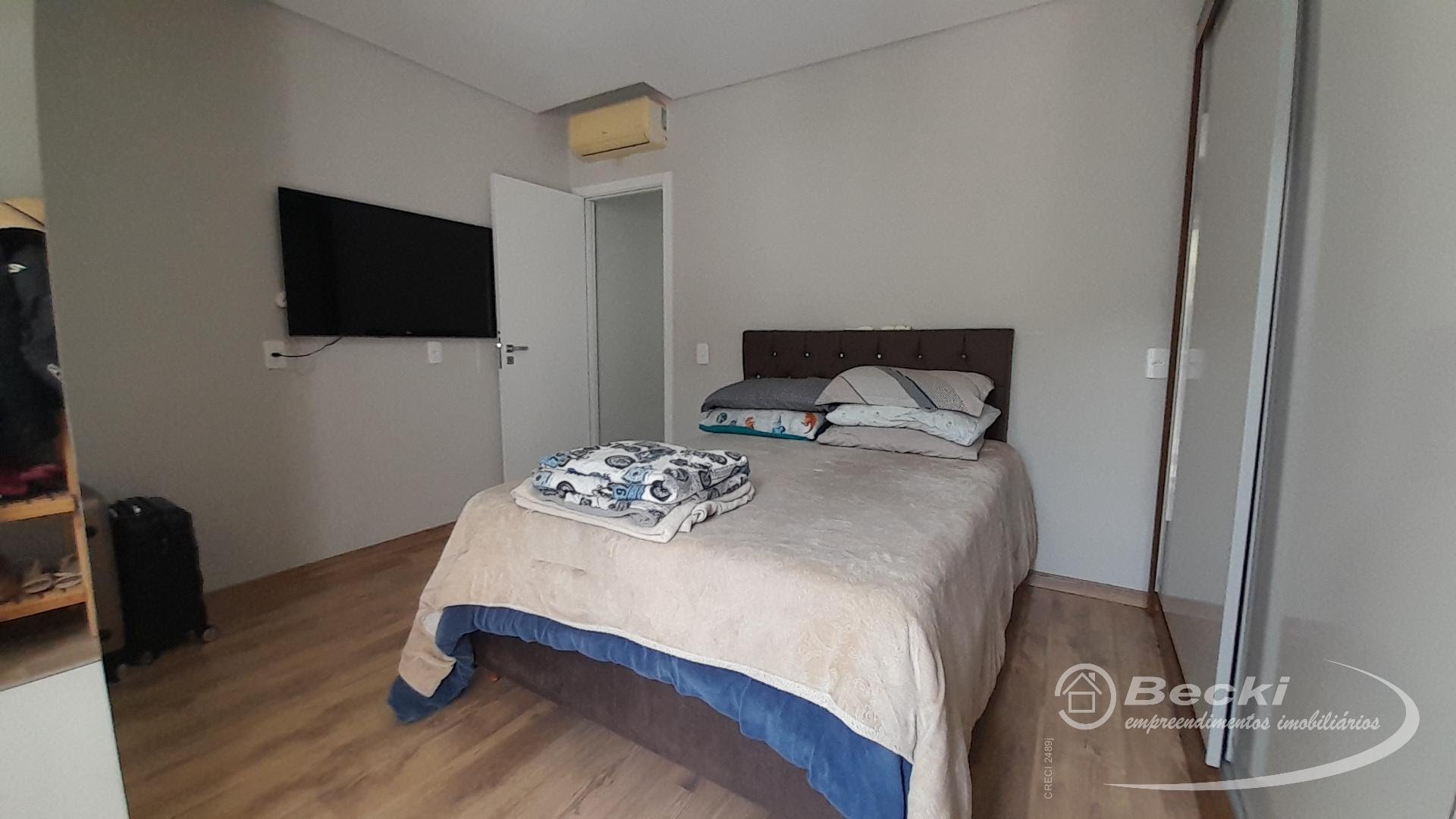 Casa à venda com 3 quartos, 1 suíte, 2 vagas e 108m² no São Marcos, Joinville (SC) — foto 15 de 21