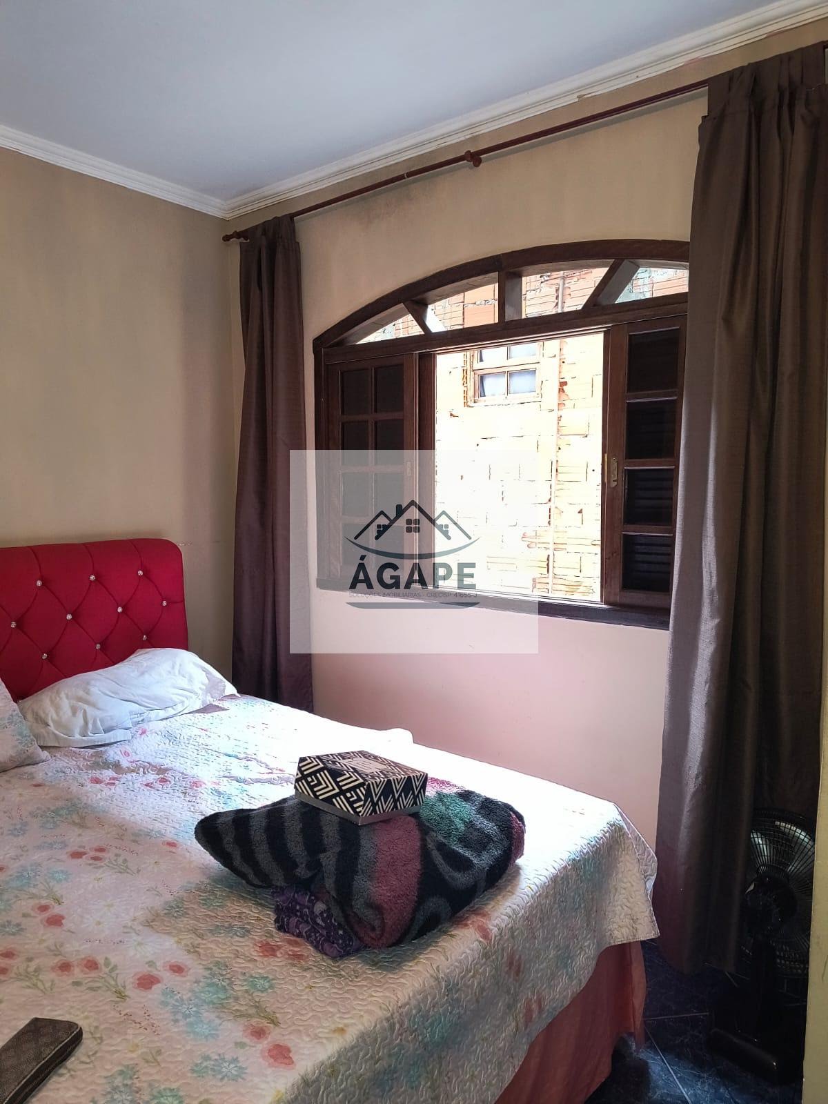 Casa à venda com 3 quartos, 1 suíte, 2 vagas e 200m² no Jardim Saint Moritz, Taboão da Serra (SP) — foto 9 de 30