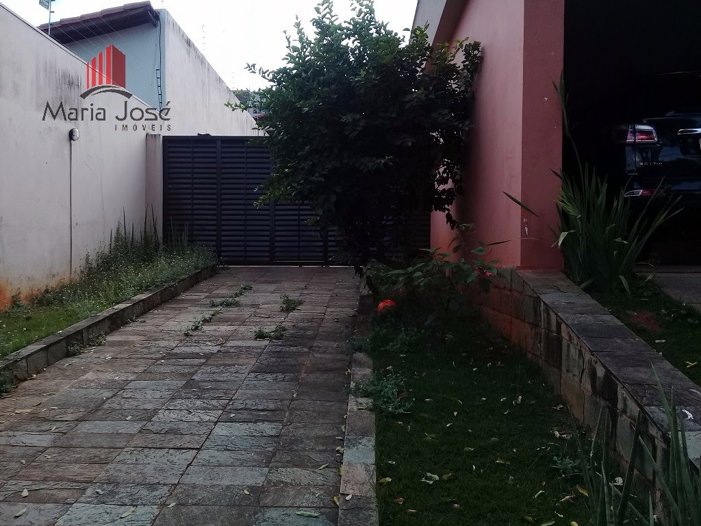 Casa à venda com 4 quartos, 1 suíte, 5 vagas e 500m² no Santa Helena, Sete Lagoas (MG) — foto 13 de 30