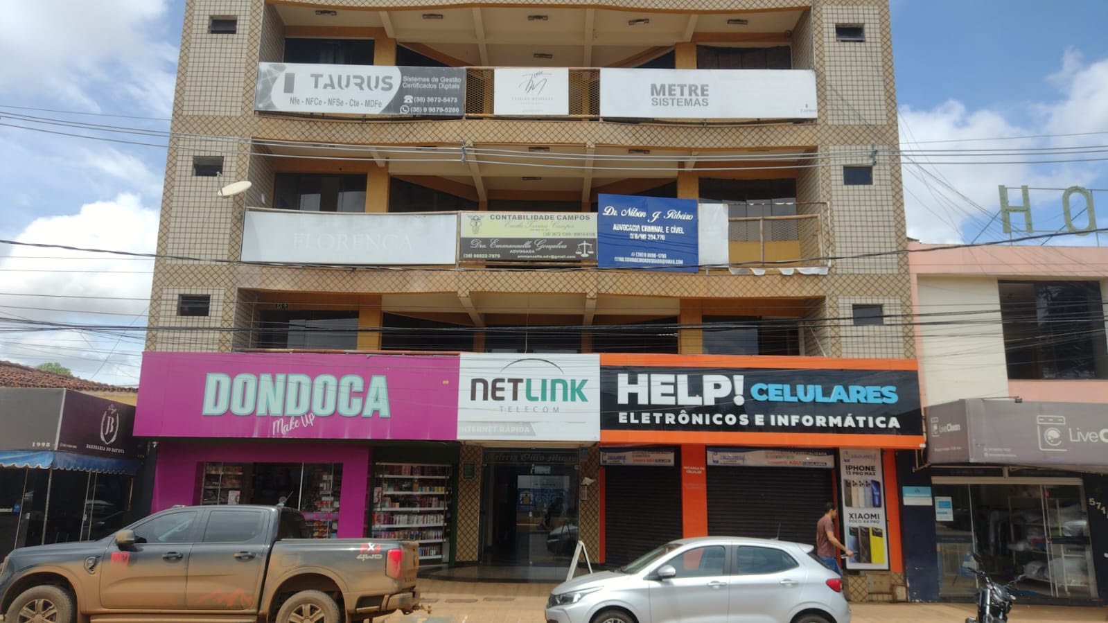 Comercial para alugar com 1 banheiro e 75m² no Centro, Paracatu — foto principal