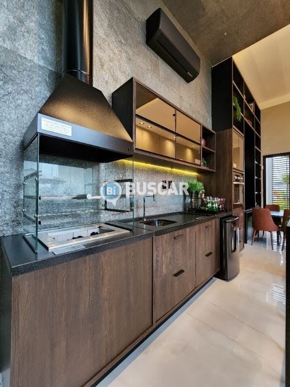 Casa à venda com 3 quartos, 3 suítes, 2 vagas e 291m² no Registro, Feira de Santana (BA) — foto 11 de 12