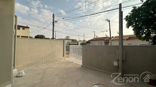 Casa à Venda em Vila Endo - Adamantina: 1 Dormitório, R$250