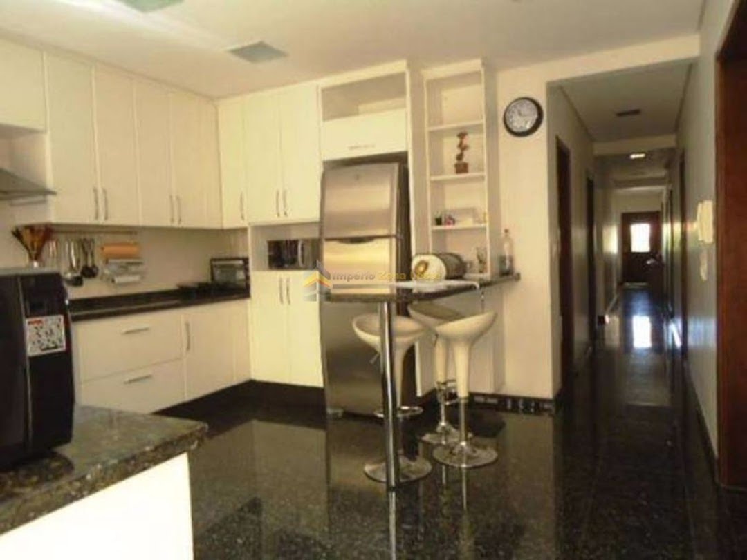 Casa, 3 quartos, 450 m² - Foto 1