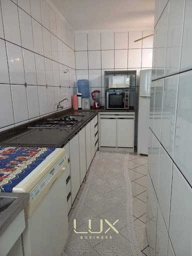 Apartamento em Meia Praia  -  Itapema