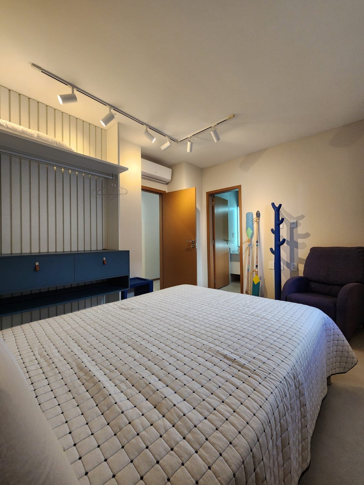 Casa à venda com 6 quartos, 6 suítes, 4 vagas e 504m² no Guarajuba, Camaçari (BA) — foto 25 de 30