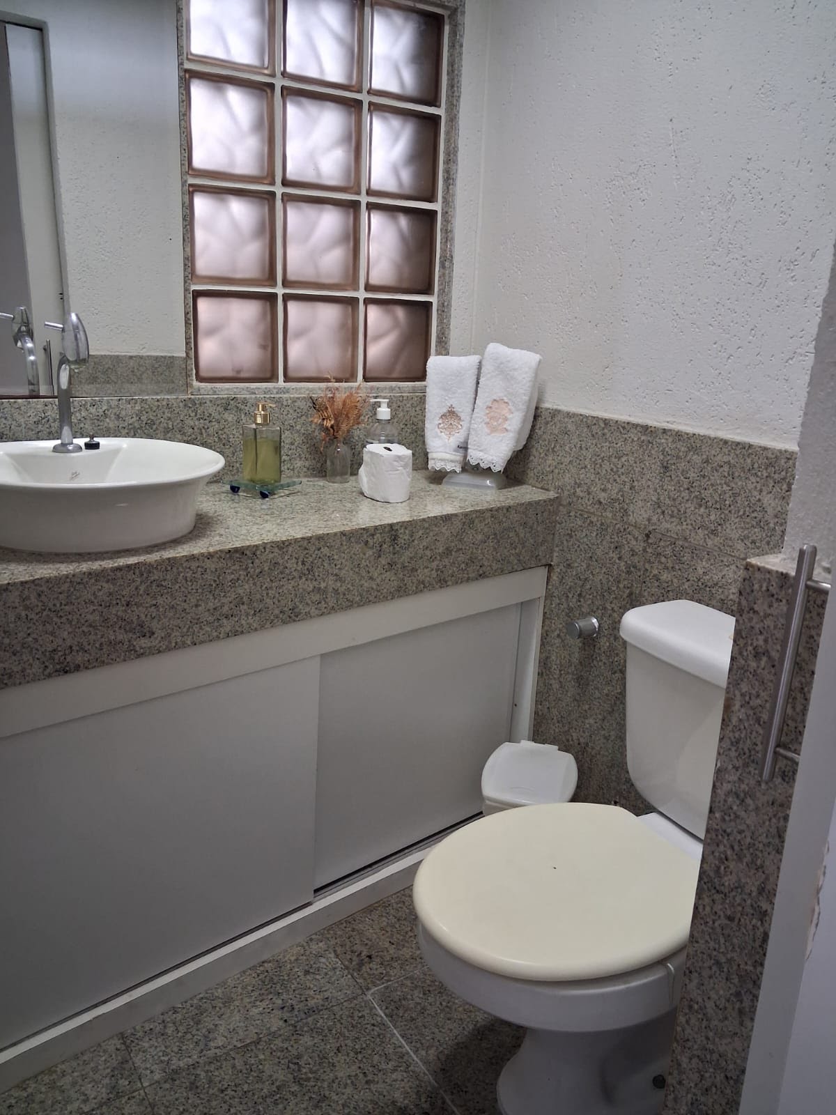 Apartamento à venda com 3 quartos, 2 suítes, 2 vagas e 105m² no Casa Forte, Recife (PE) — foto 9 de 22