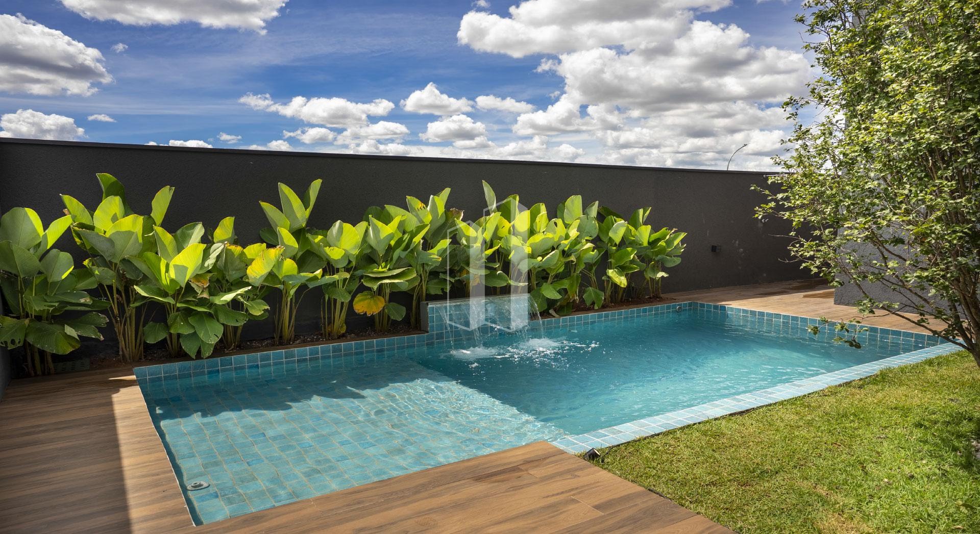 Casa à venda com 4 quartos, 4 suítes, 4 vagas e 284m² no Jardins França, Goiânia (GO) — foto 13 de 20