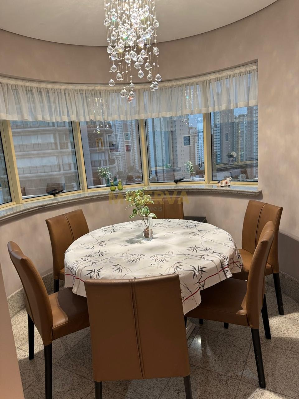 Apartamento à venda com 3 quartos, 3 suítes, 5 vagas e 245m² no Jardim Analia Franco, São Paulo (SP) — foto 8 de 25
