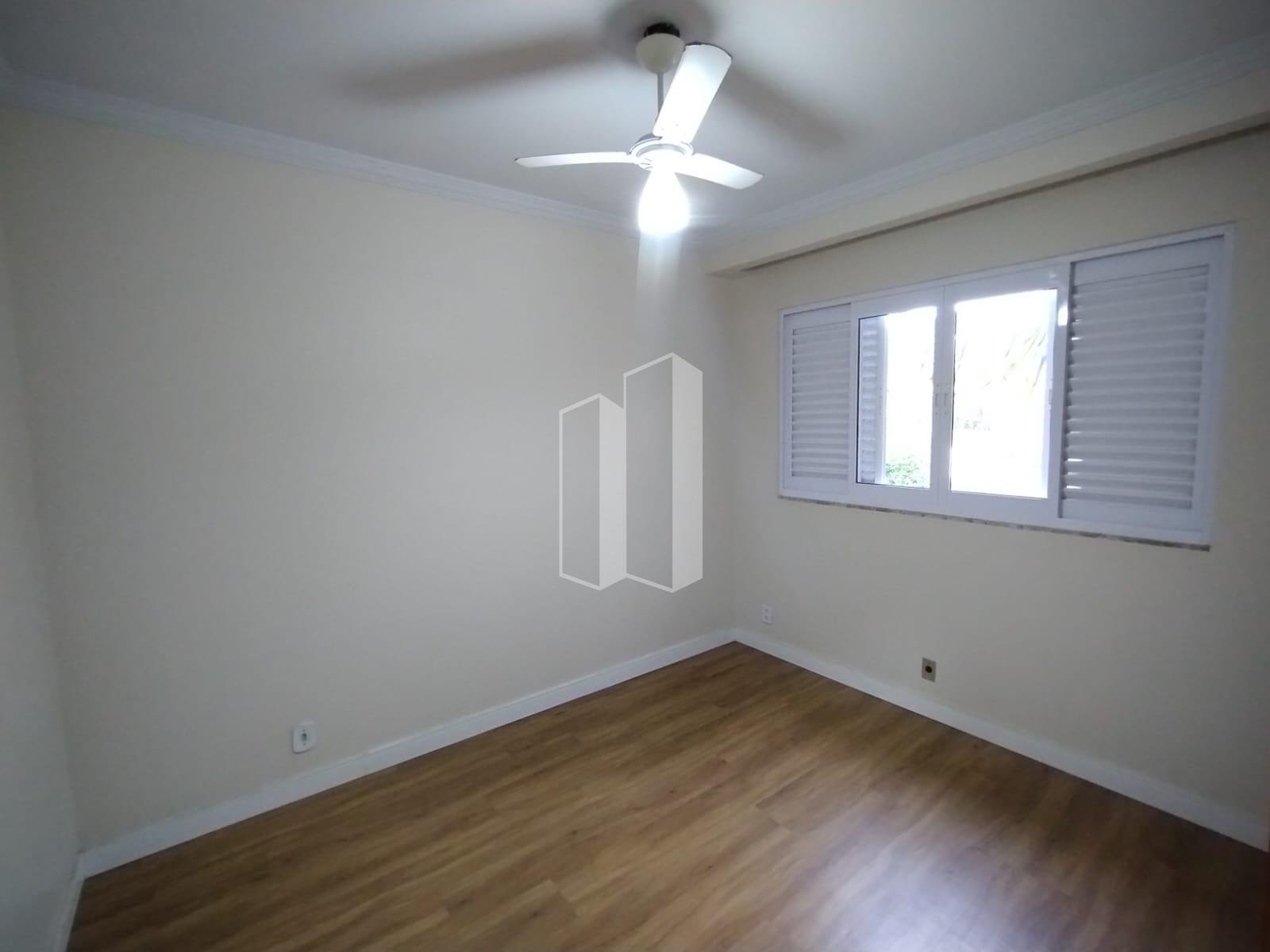 Casa para alugar com 4 quartos, 1 suíte, 2 vagas e 200m² no Parque Anhanguera, Goiânia (GO) — foto 30 de 30