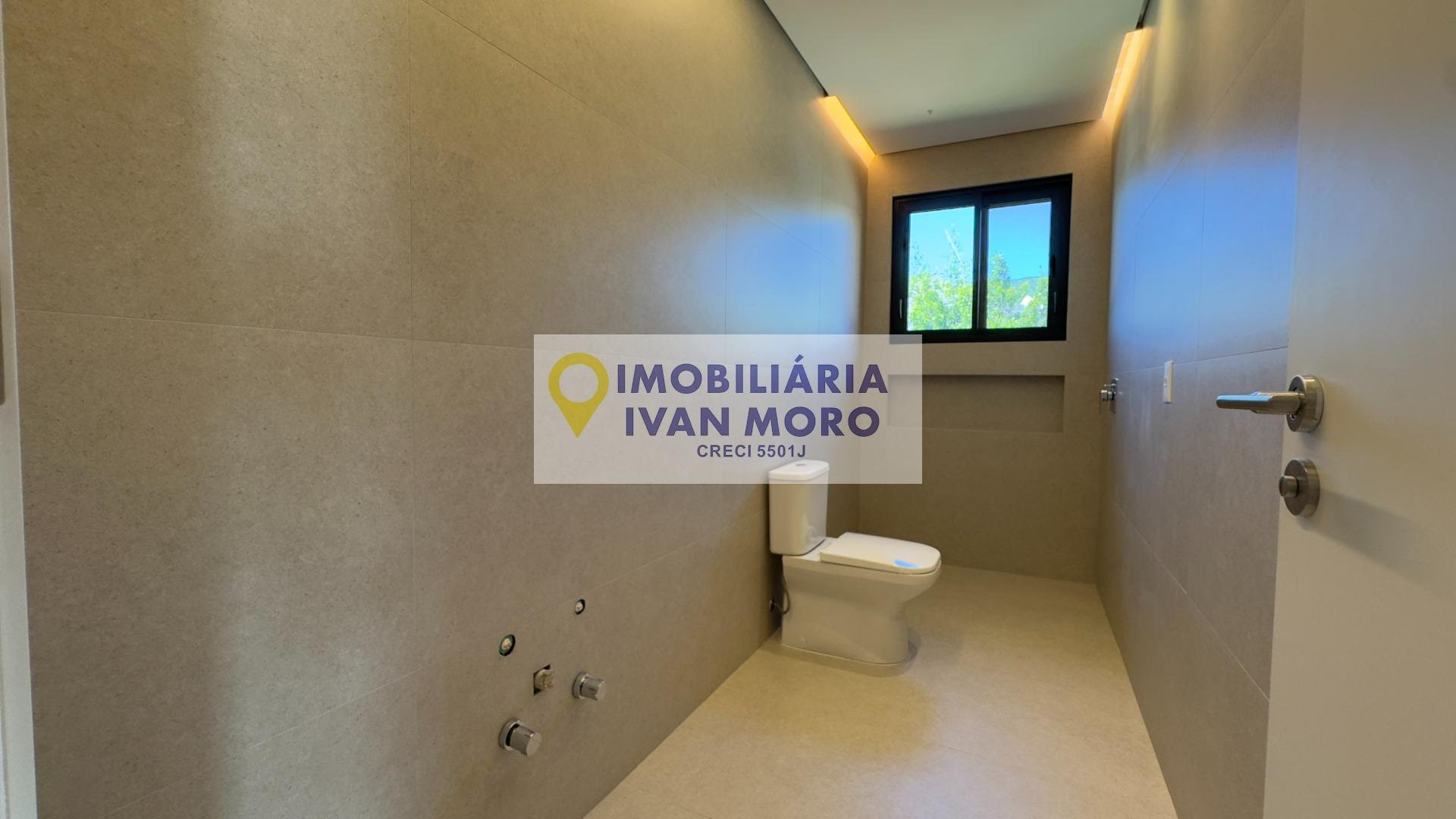 Casa à venda com 5 quartos, 5 suítes, 4 vagas e 467m² no Lagoa da Conceição, Florianópolis (SC) — foto 30 de 30