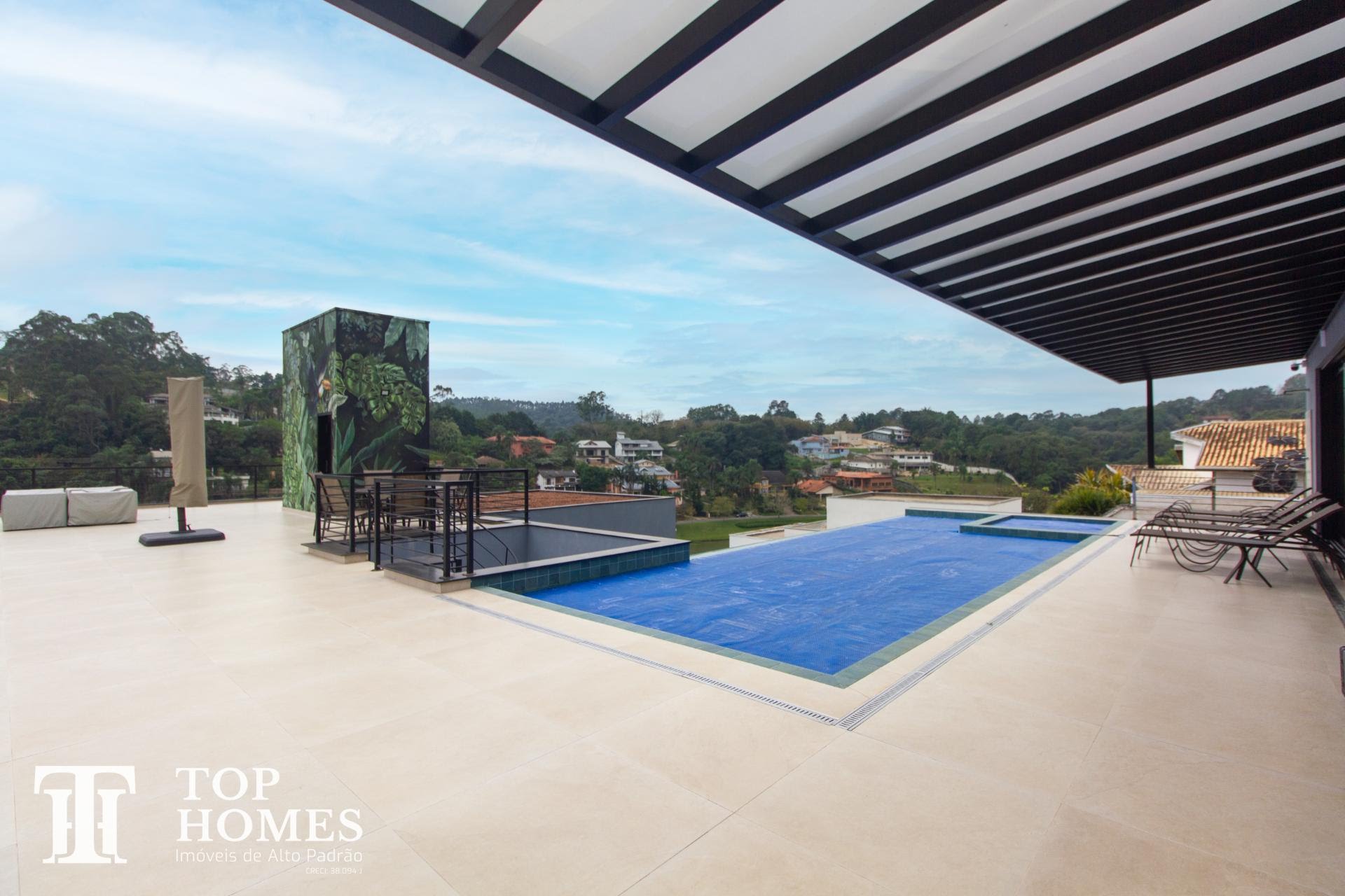 Casa de Alto Padrão nova à venda no condomínio Capital Ville I em Cajamar