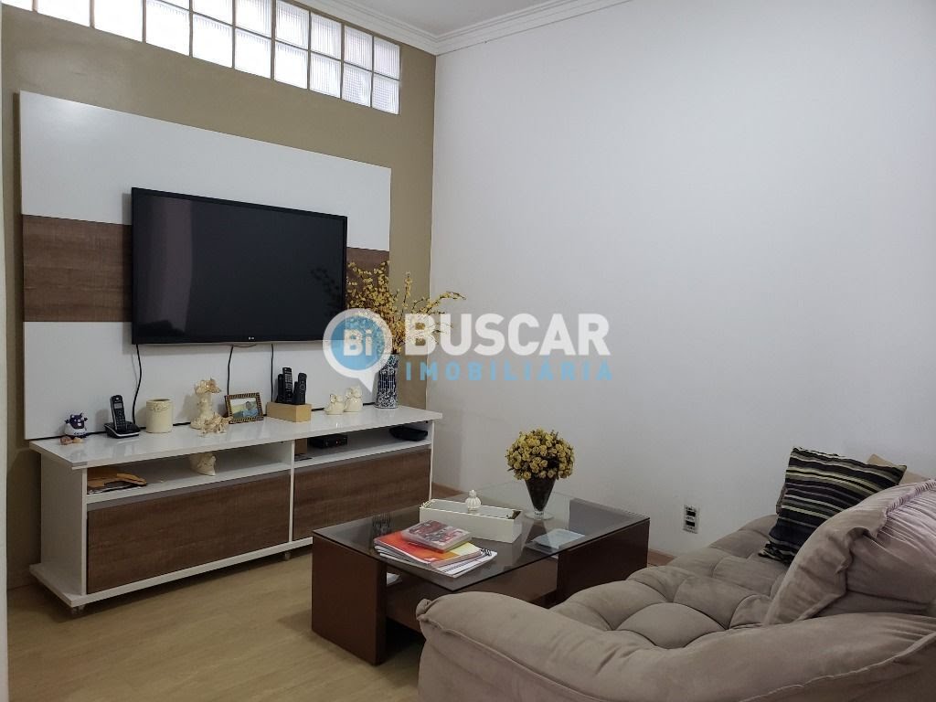 Casa à venda com 4 quartos, 4 suítes, 2 vagas e 202m² no Cidade Nova, Feira de Santana (BA) — foto 10 de 26