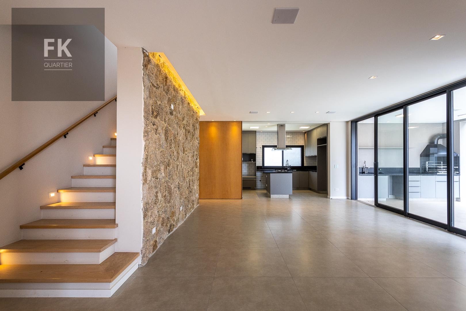 Casa à venda com 4 quartos, 4 suítes, 6 vagas e 364m² no Residencial Burle Marx, Santana de Parnaíba (SP) — foto 6 de 30