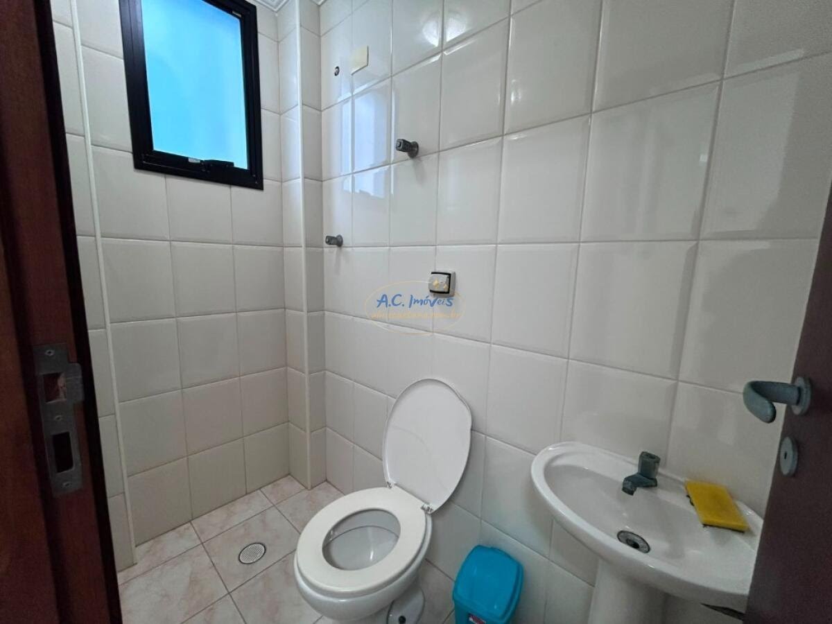 Apartamento à venda com 3 quartos, 1 suíte, 2 vagas e 110m² no Vila Tupi, Praia Grande (SP) — foto 13 de 30
