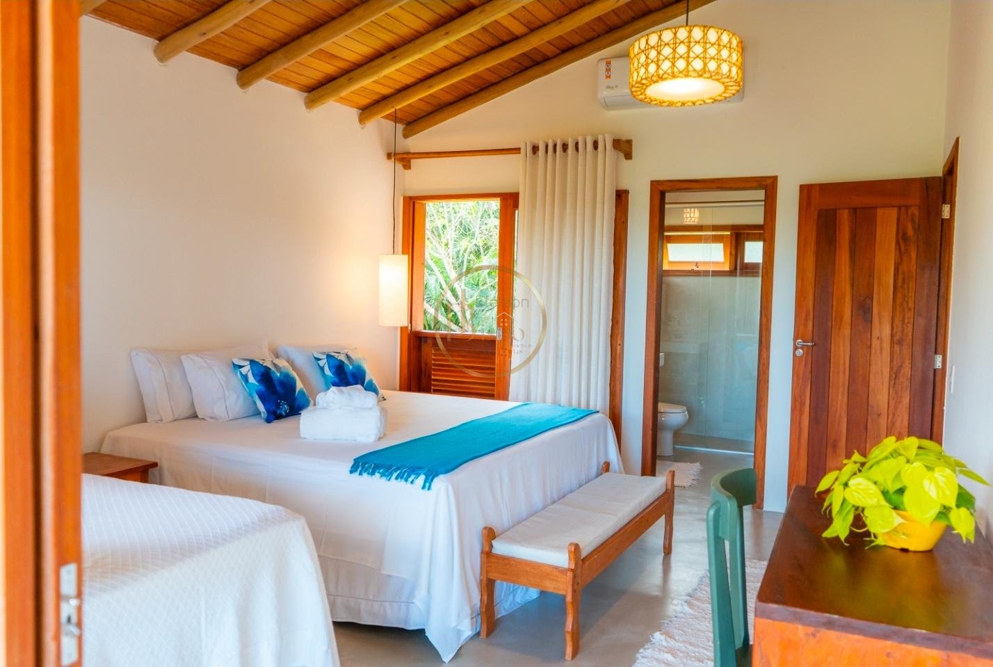 Casa à venda com 4 quartos, 4 suítes, 2 vagas e 350m² no Estrada de Trancoso, Porto Seguro (BA) — foto 20 de 23