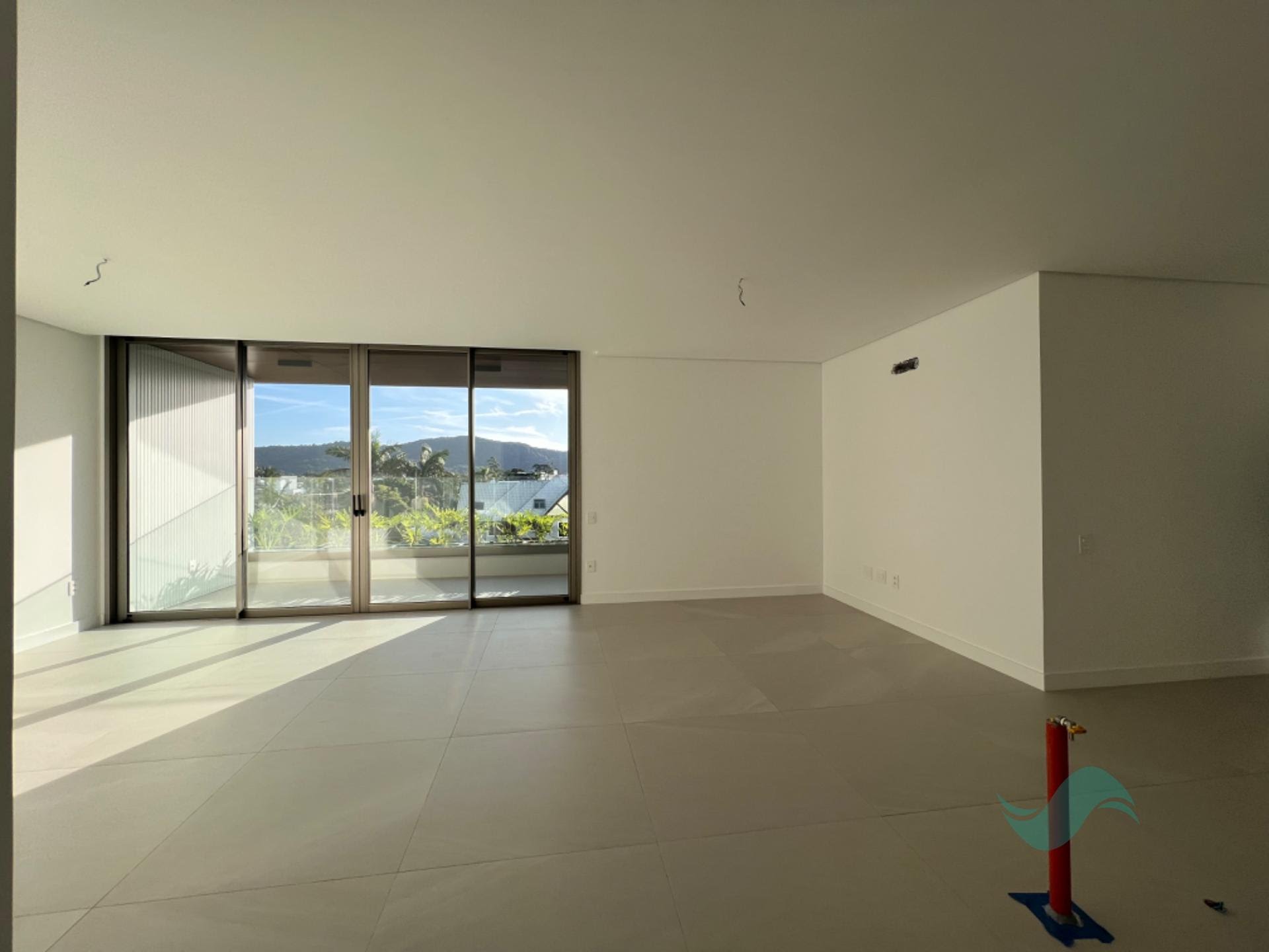 Apartamento à venda com 2 suítes, 1 vaga e 104m² no Jurerê Internacional, Florianópolis (SC) — foto 19 de 25