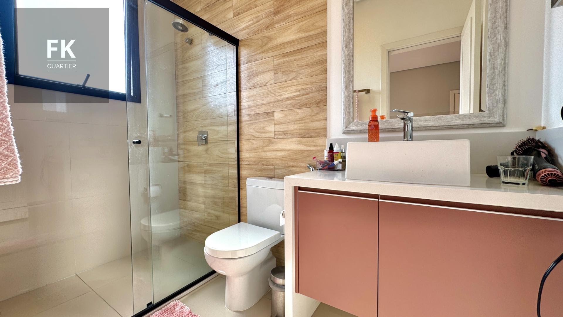 Casa à venda com 4 quartos, 4 suítes, 5 vagas e 322m² no Alphaville, Santana de Parnaíba (SP) — foto 17 de 24