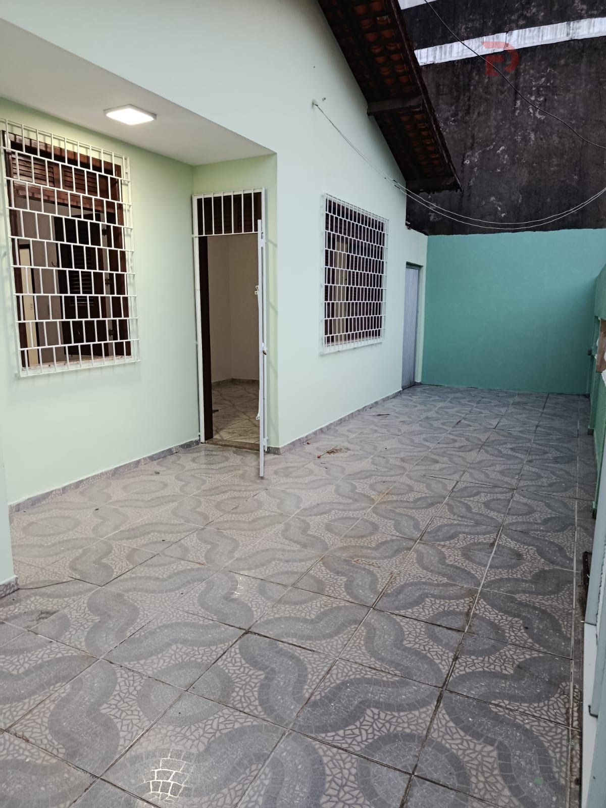 Casa à venda com 5 quartos, 1 suíte, 2 vagas e 250m² no Cohama, São Luís (MA) — foto 2 de 26