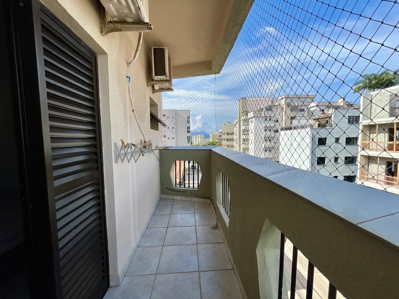 Apartamento à venda com 4 quartos, 4 banheiros e 150m² no Tenório, Ubatuba (SP) — foto 4 de 14