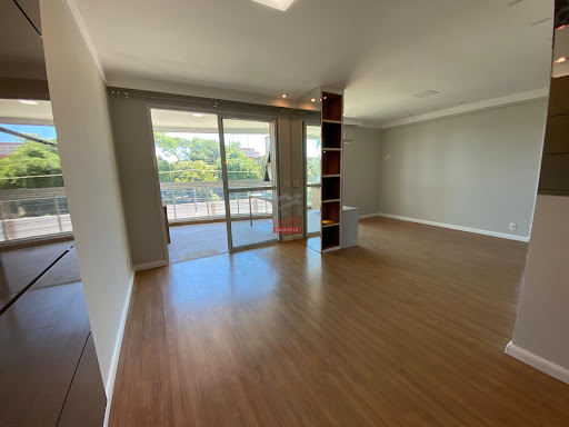 Apartamento no Edifício Serra Atlântico em Morada de Laranjeiras
