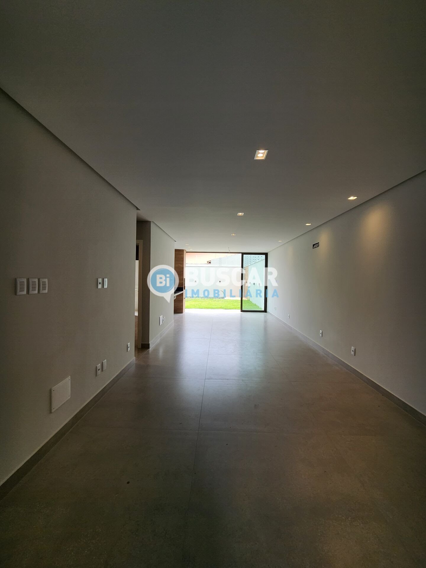 Casa à venda com 4 quartos, 4 suítes, 4 vagas e 240m² no Sim, Feira de Santana (BA) — foto 5 de 24