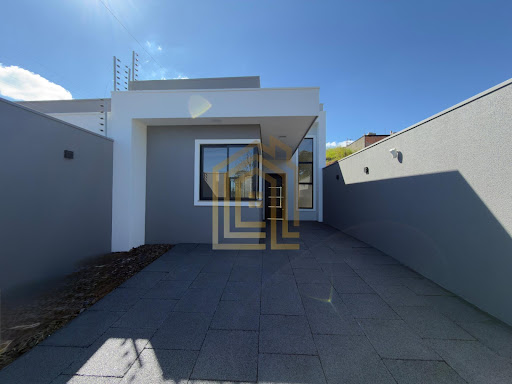 Casa à Venda no bairro Veredas, Cascavel: 2 Quartos, 82m², R$420 mil