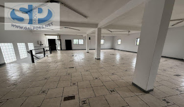 Excelente Galpão de 522 m² com Doca, Amplo Pátio de Manobras e Terraço em Vila da Saúde  -  São Paulo