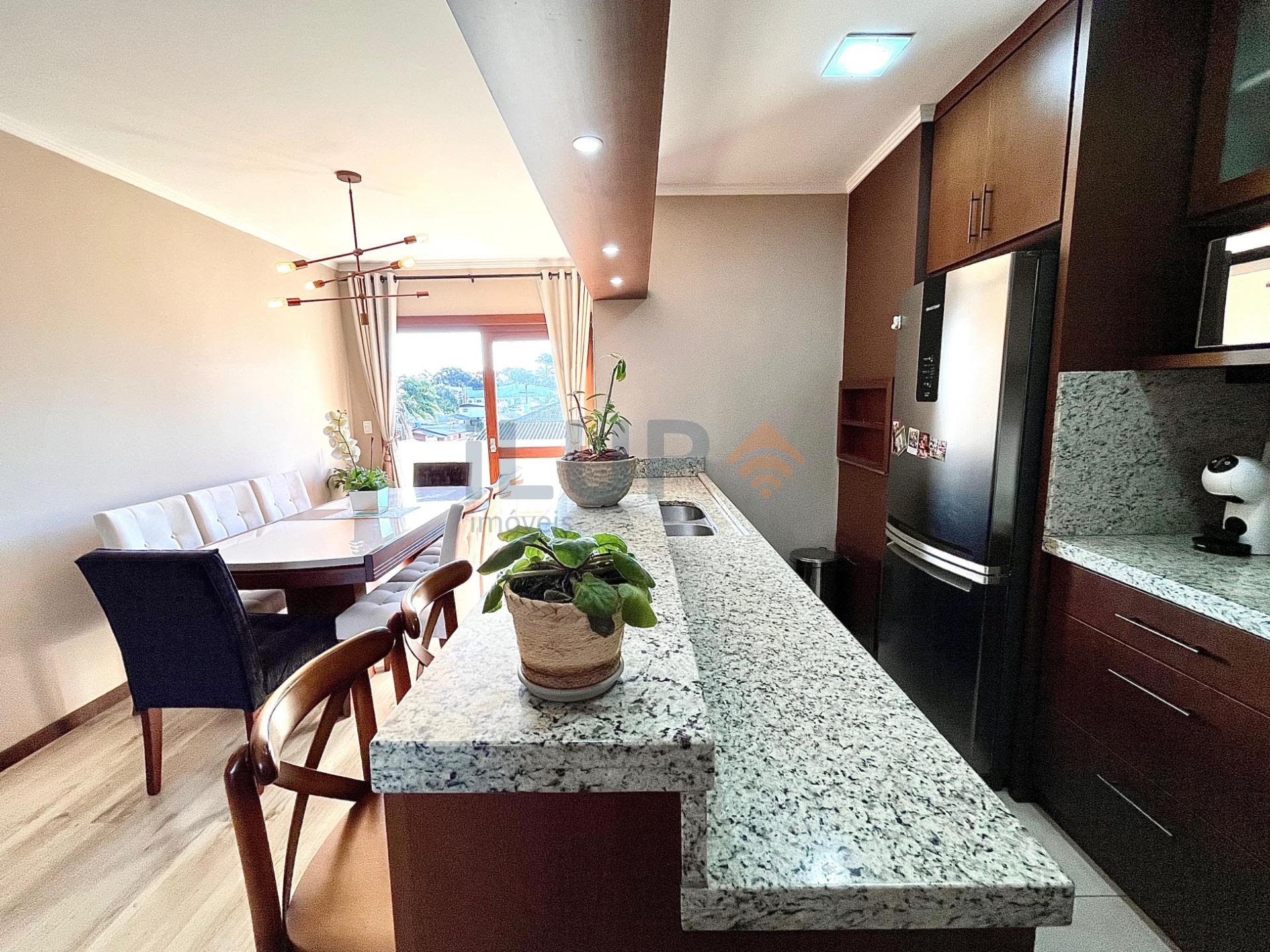Sala de jantar/cozinha