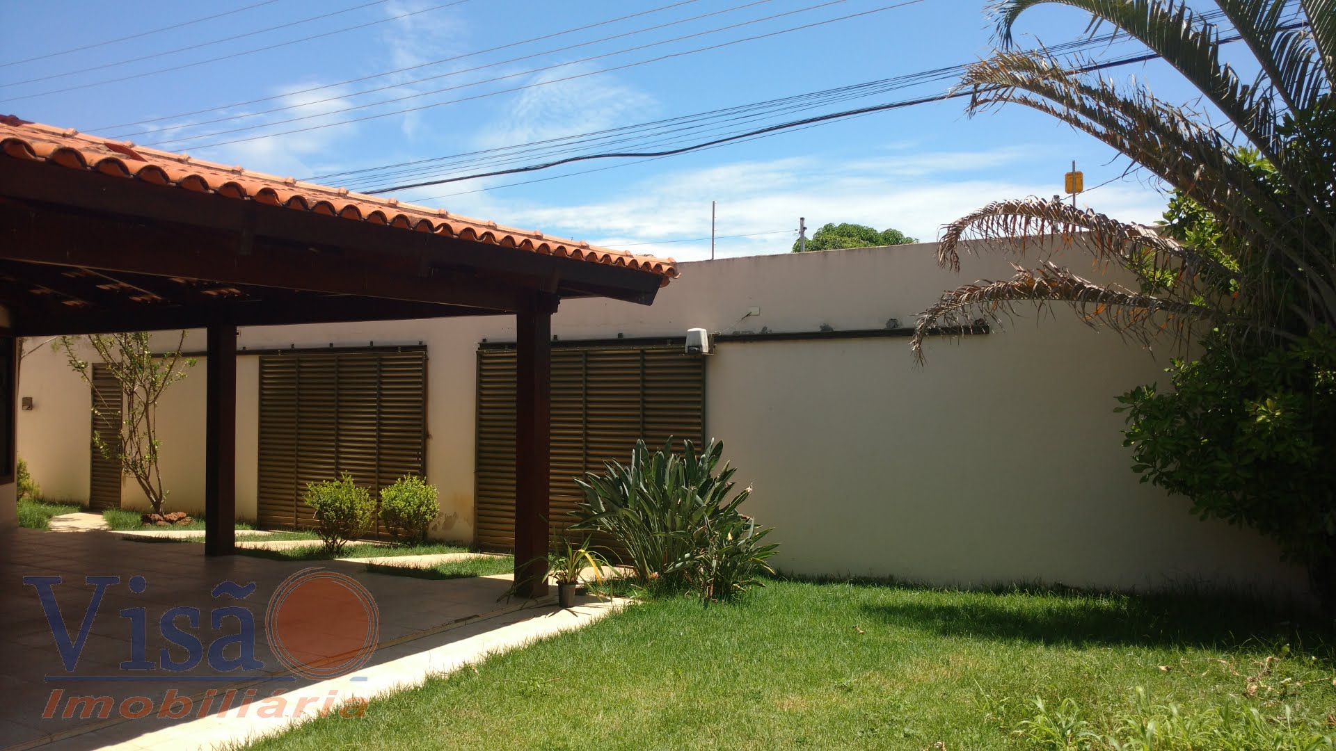 Casa à venda com 4 quartos, 2 suítes, 4 vagas e 590m² no Cidade Nova I, Paracatu (MG) — foto 2 de 23