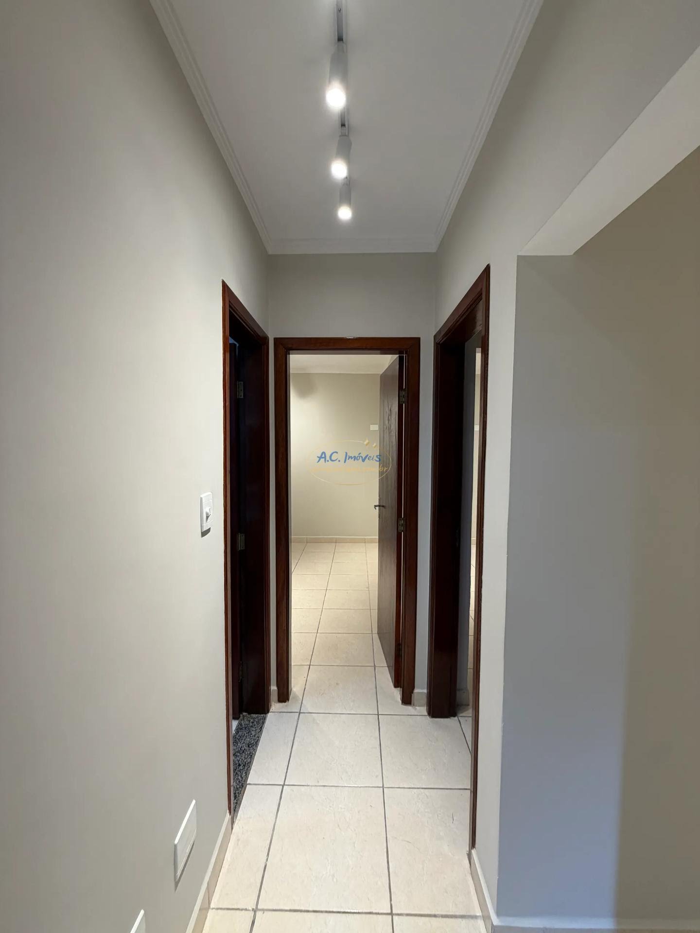 Apartamento à venda com 2 quartos, 1 suíte, 1 vaga e 80m² no Guilhermina, Praia Grande (SP) — foto 15 de 20
