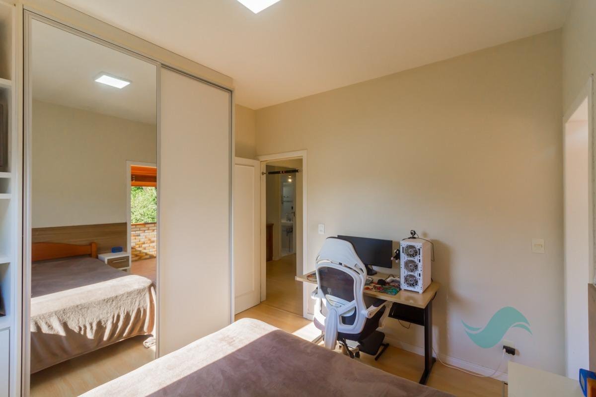 Casa à venda com 4 quartos, 1 suíte, 2 vagas e 630m² no Sambaqui, Florianópolis (SC) — foto 20 de 30